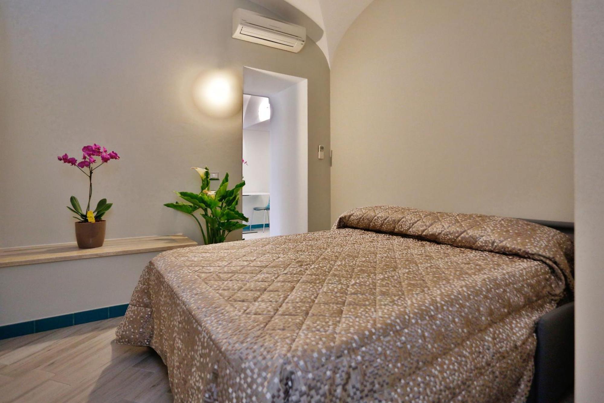 Amalfi Apartments Design Centro Storico Bagian luar foto